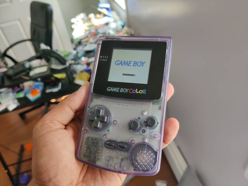 Gameboy Color Atomic Purple (Used, Sound doesn’t work)